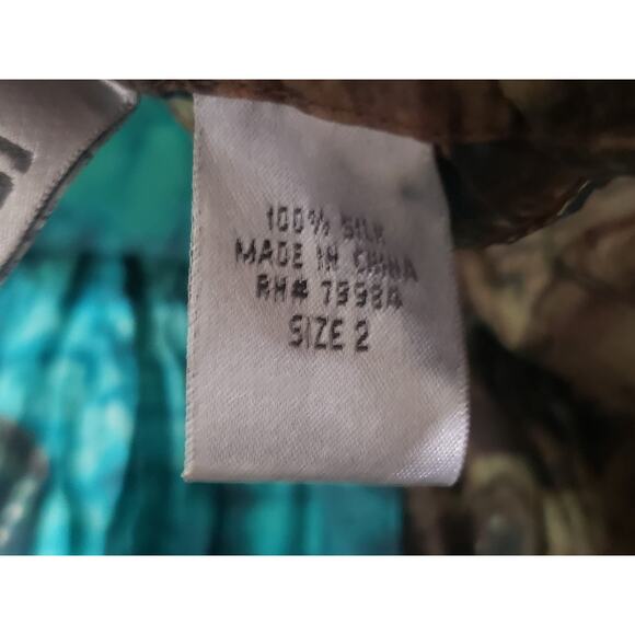 Chico's 100% Silk Multi Color Unique Design Button Up Collared Blouse | Size 2 - Picture 4 of 7